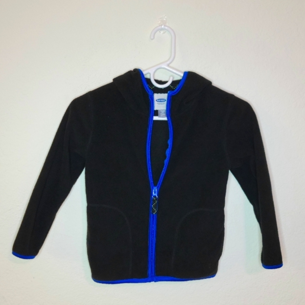 Old Navy Boys 5xs Hooded Sweater